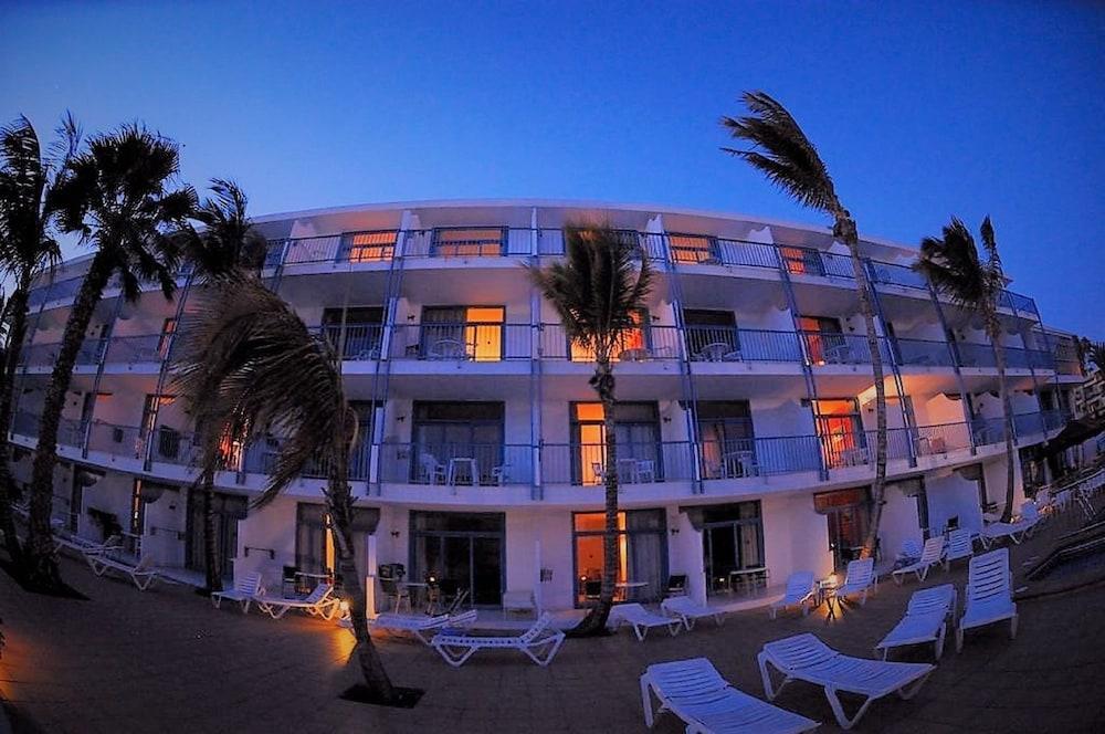 Costa Volcan And Spa Пуерто дел Кармен Екстериор снимка
